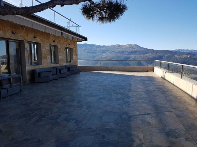 Building for sale in Dhour Shweir, Metn - photo 2
