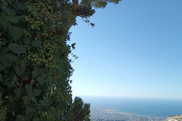 Land for sale in Bet Mery, Metn