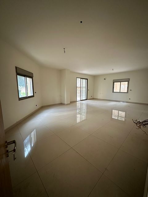 Apartment with a terrace for sale in Dik El Mehde, Metn - photo 2