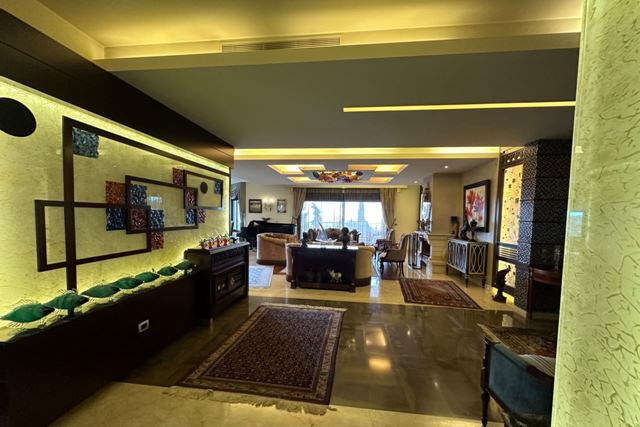 Apartment with a garden for sale in Broumana, Metn - photo 3