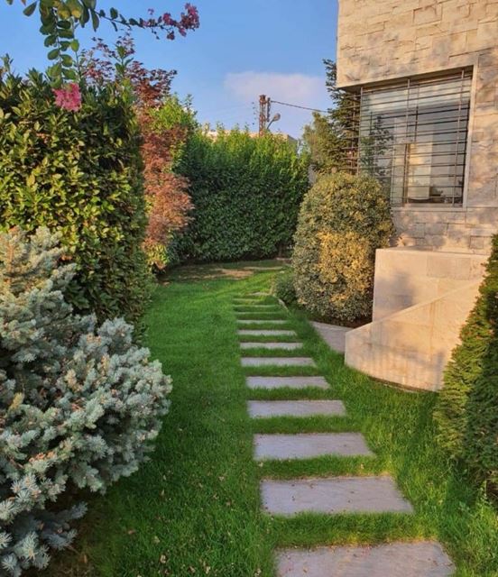 Villa with a garden for sale in Faytroun, Keserwan - photo 3