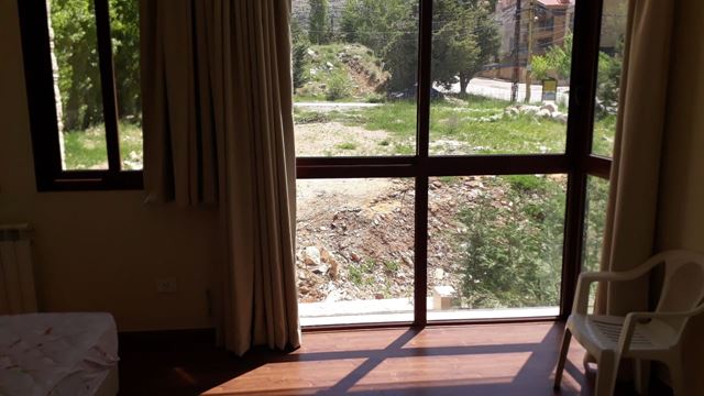 Chalet with a garden for sale in Kfarzebian, Keserwan - photo 3