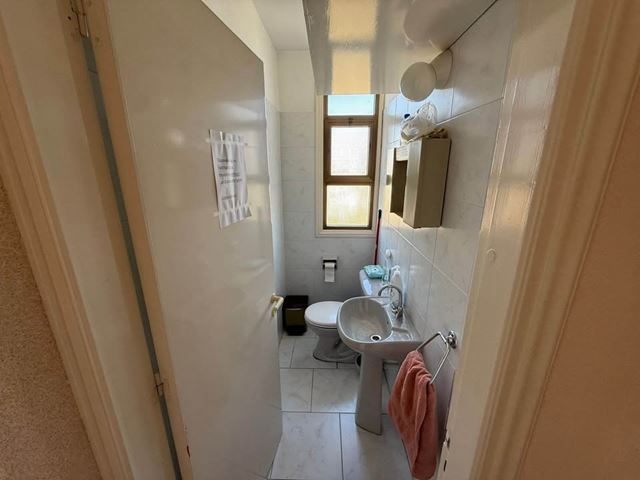Office for sale in Larnaca - photo 2