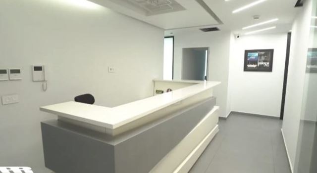 Office for rent in Sin El Fil, Metn