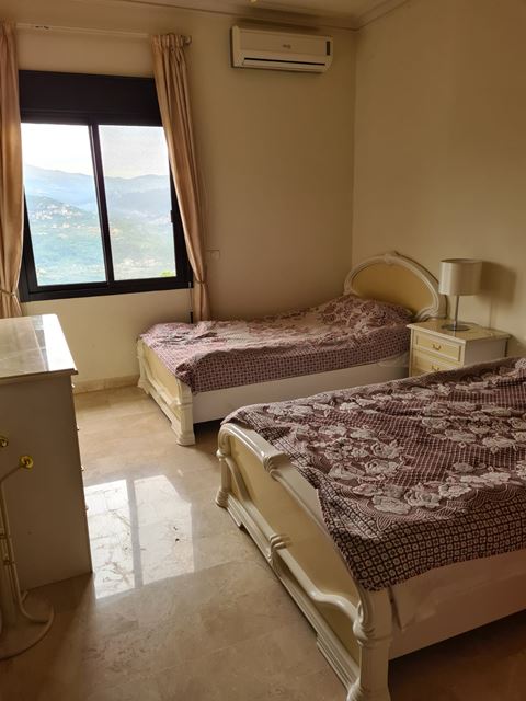 Apartment with a mountain view for sale in Broumana, Metn - photo 3