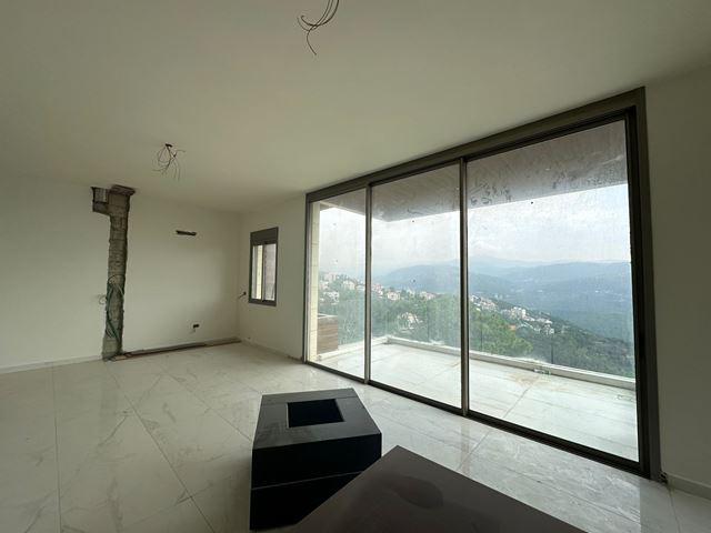Apartment with a mountain view for sale in Broumana, Metn