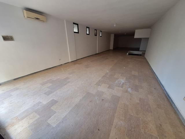 Store for sale in Mansourieh, Metn - photo 3