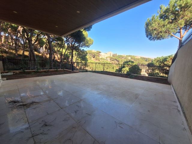 Apartment with a garden for sale in Broumana, Metn