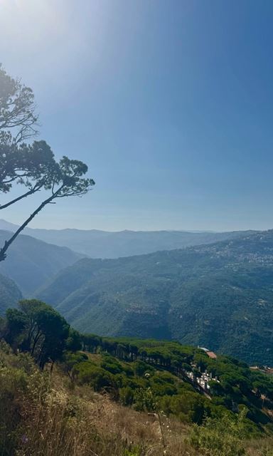 Land with a mountain view for sale in Bet Mery, Metn