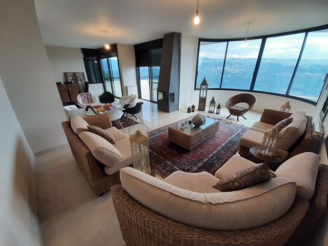 Apartment with a terrace for rent in Bet Mery, Metn