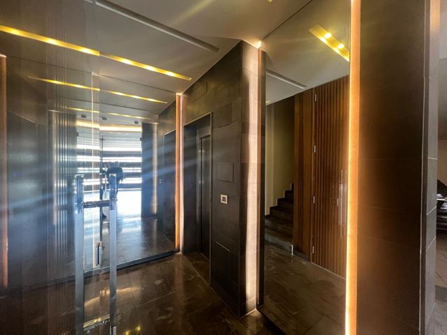 Sea-view apartment for sale in Naccache, Metn - photo 2