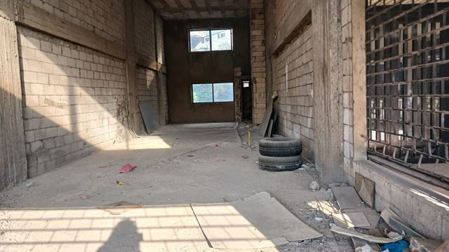 Store for rent in Zouk mosbe7, Keserwan - photo 2