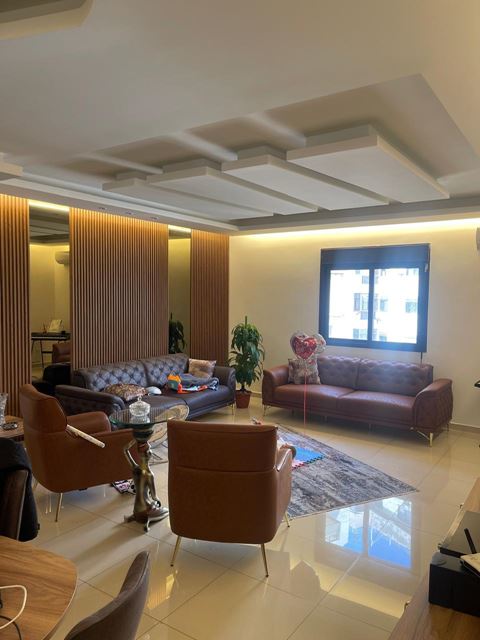 Apartment with a mountain view for sale in Haret sakher, Keserwan - photo 2