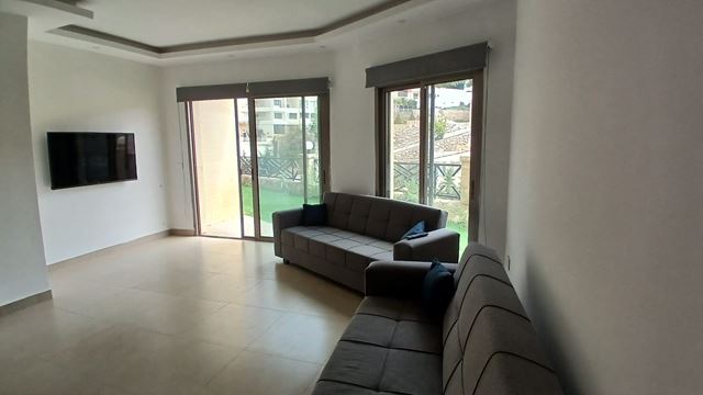 Chalet with a terrace for rent in Faytroun, Keserwan