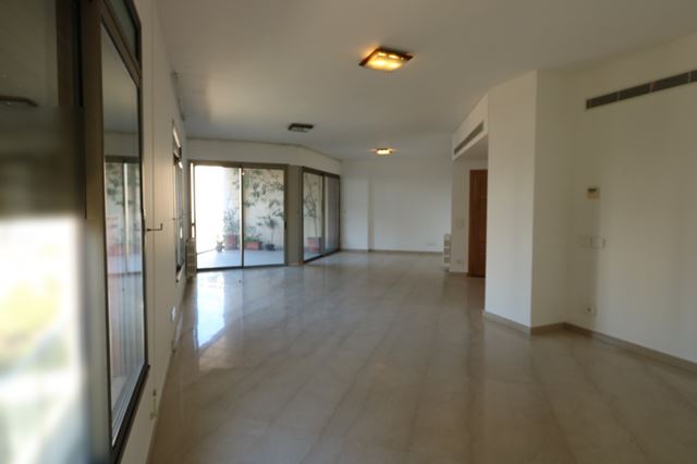 Apartment for rent in Zahret el ihsan, Beirut