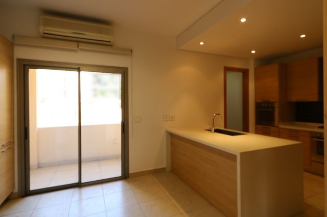 Apartment for rent in Zahret el ihsan, Beirut - photo 2