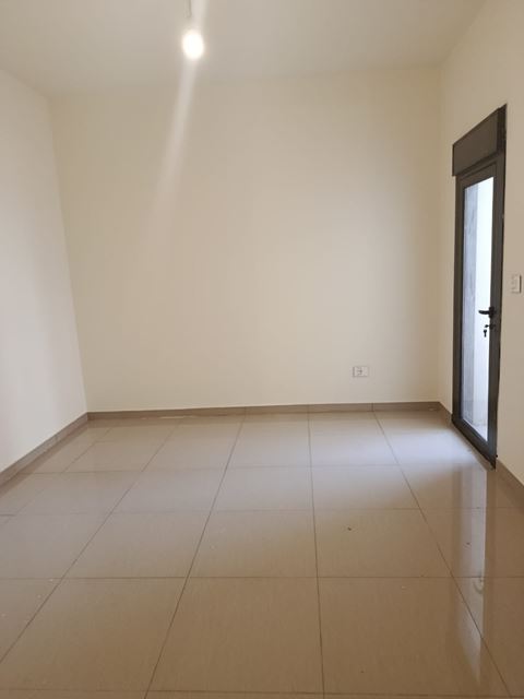 Apartment with a terrace for sale in Dikwene, Metn - photo 2