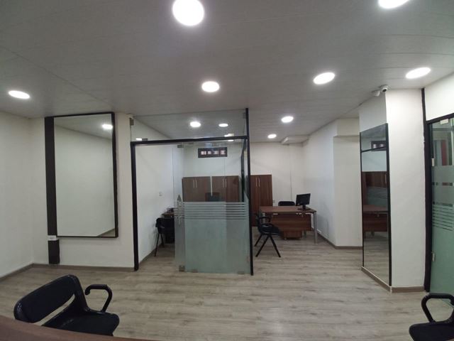 Office for rent in Forn el chebak, Baabda - photo 2