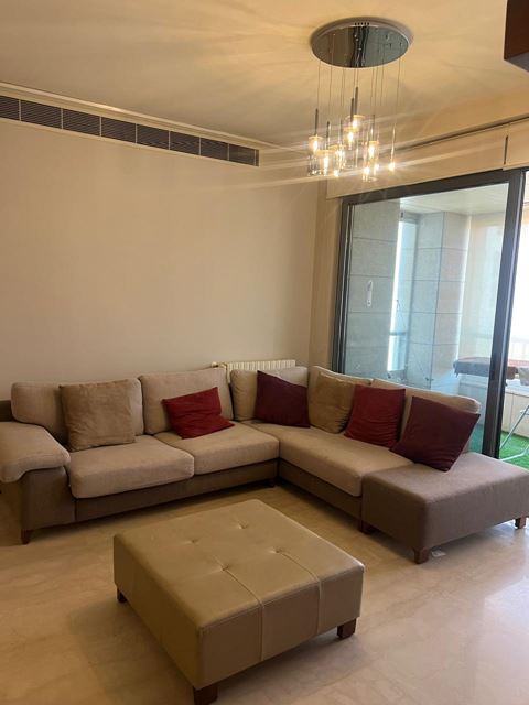 Apartment with a terrace for rent in Mono, Beirut - photo 2
