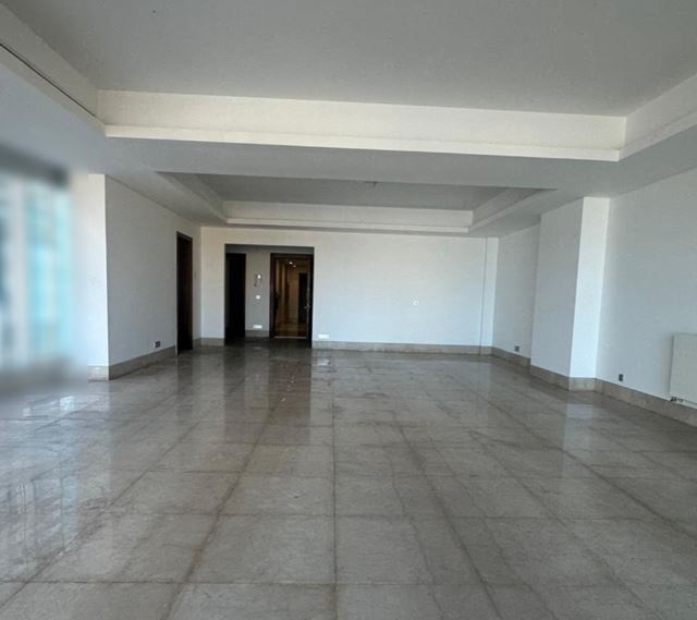 Sea-view apartment for rent in Down town, Beirut