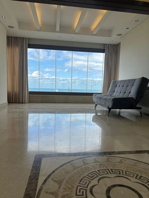 Sea-view apartment for rent in Manara, Beirut - photo 2