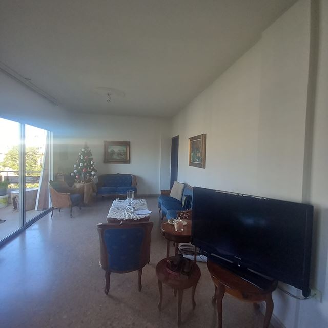 Sea-view apartment for sale in Rmeil, Beirut - photo 3