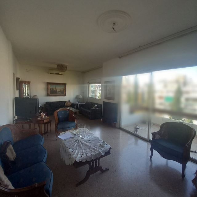 Sea-view apartment for sale in Rmeil, Beirut