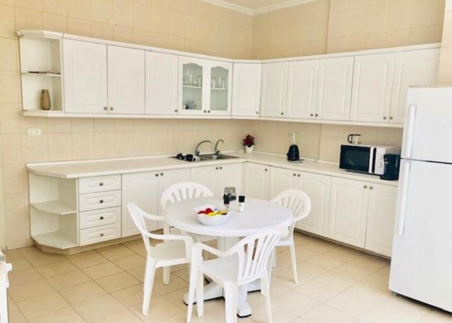 Furnished apartment for sale in Badaro, Beirut - photo 3