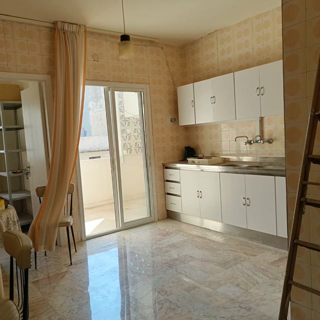 Sea-view apartment for sale in Achrafieh, Beirut - photo 3