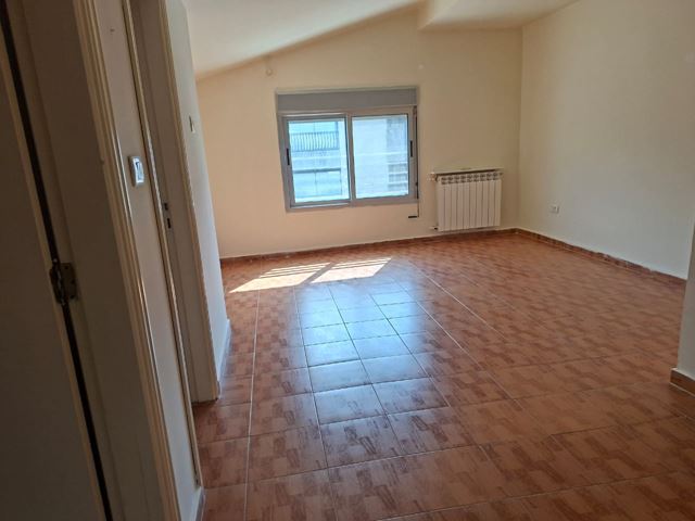 Sea-view apartment for sale in Aoukar, Metn - photo 3