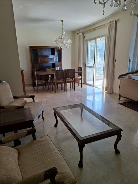 Sea-view apartment for rent in Hbous, Metn - photo 3