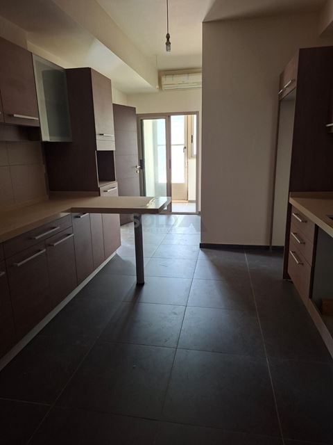 Apartment with a terrace for sale in Dik El Mehde, Metn - photo 3