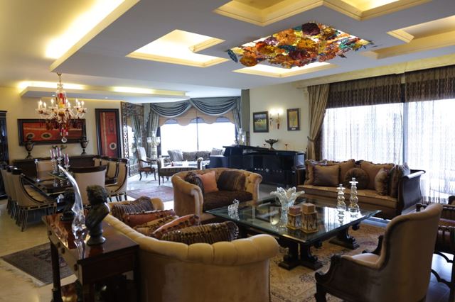 Apartment with a garden for sale in Broumana, Metn - photo 3