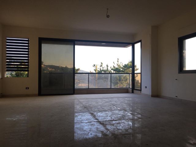 Apartment with a terrace for sale in Kennebet Broumana, Metn