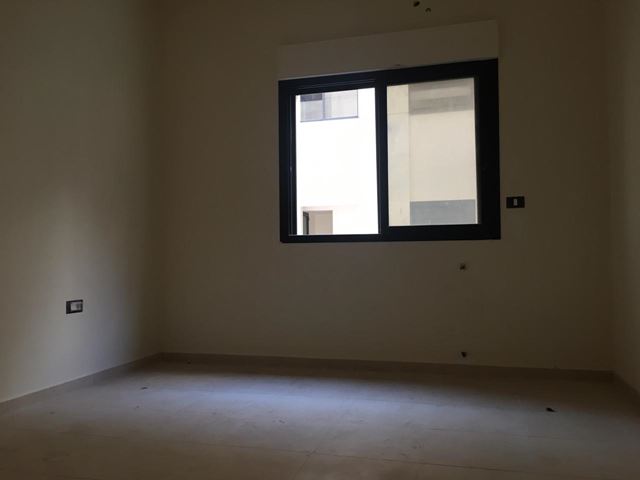 Apartment with a terrace for sale in Kennebet Broumana, Metn - photo 3