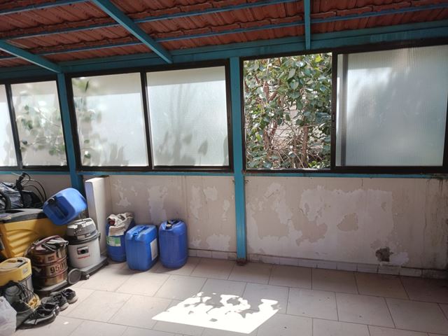 Apartment with a terrace for sale in Ain el remaneh, Baabda - photo 2