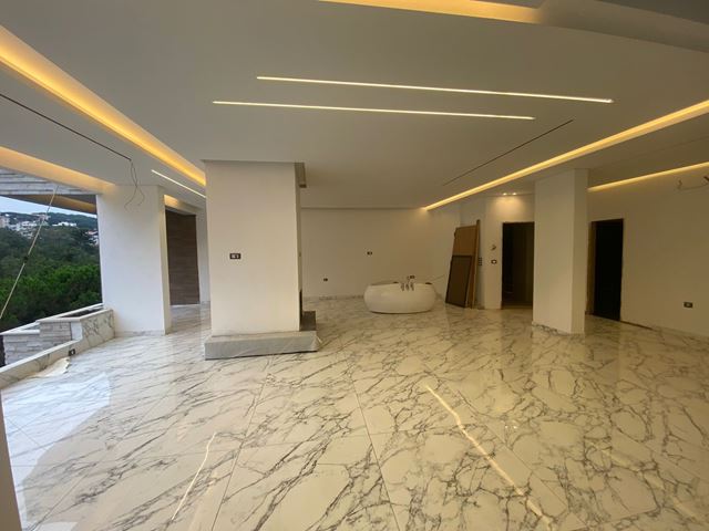 Apartment with a garden for sale in Baabdat, Metn - photo 3