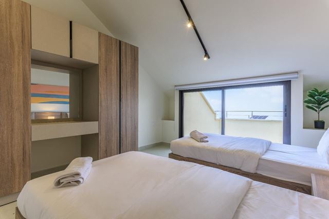 Apartment with a terrace for rent in Broumana, Metn - photo 3