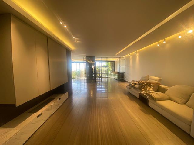 Apartment with a garden for sale in Beit Misk, Metn