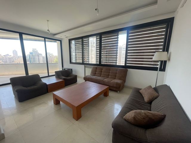 Furnished apartment for rent in Sodeco, Beirut - photo 3