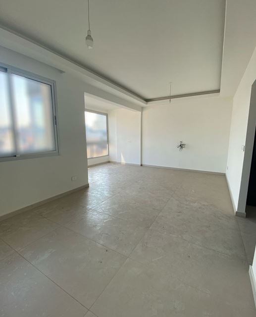 Apartment for sale in Geitawi, Beirut - photo 2