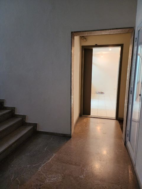 Office for rent in Jounieh, Keserwan - photo 3