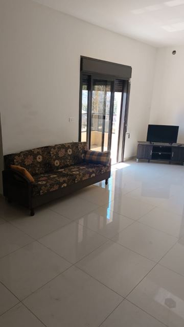 Apartment with a terrace for rent in Hrajel, Keserwan - photo 2