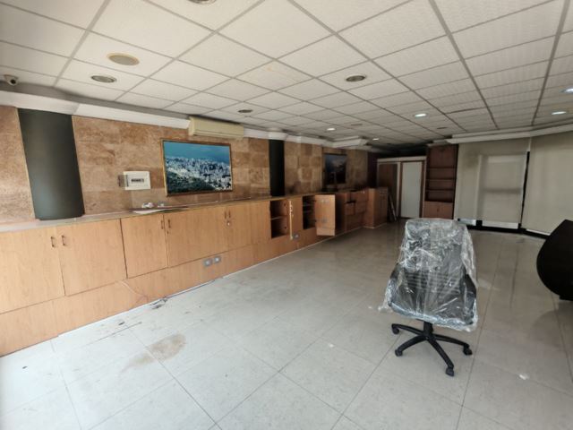 Furnished office for sale in Kaslik, Keserwan