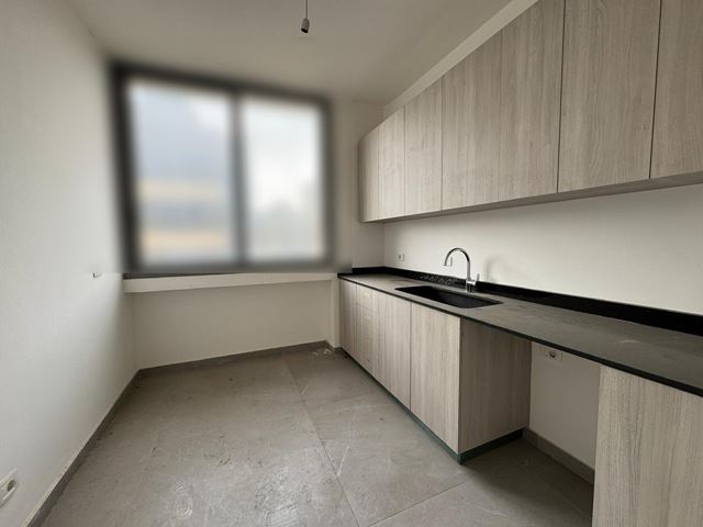 Apartment for sale in Ain el remaneh, Baabda - photo 3