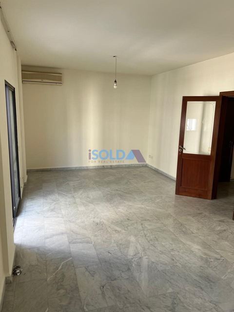 Apartment for sale in Forn el chebak, Baabda - photo 2