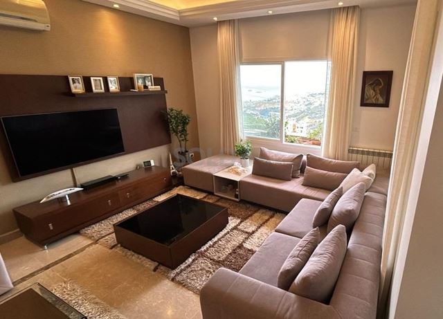 Furnished apartment for sale in Ain Saade, Metn - photo 3