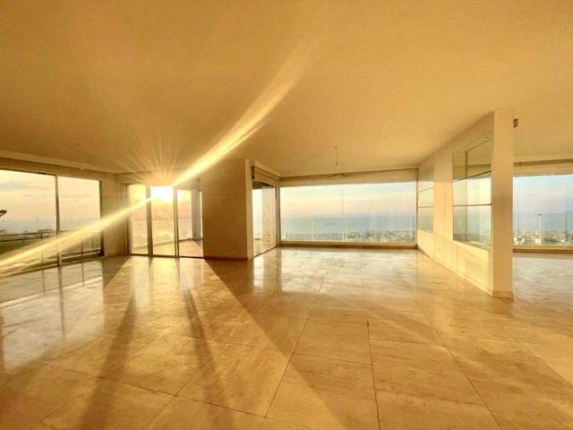 Sea-view apartment for sale in Rabieh, Metn