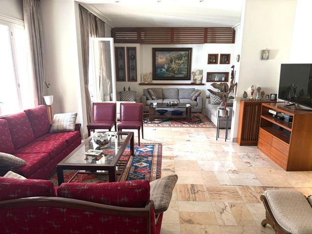 Apartment for sale in Achrafieh, Beirut