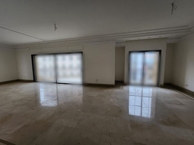 Sea-view apartment for sale in Gemayzeh, Beirut
